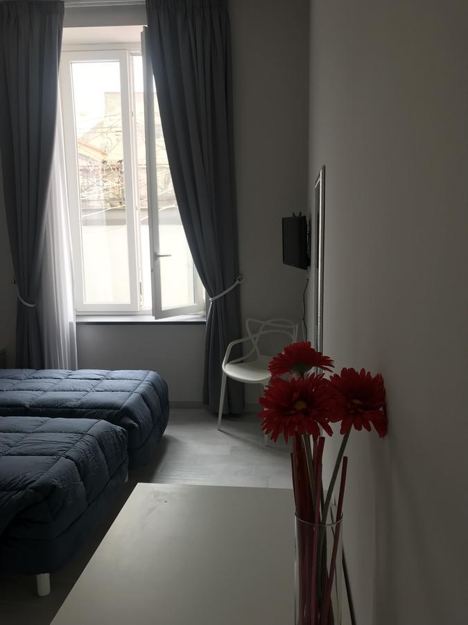 Chiaia Guest House Naples Extérieur photo