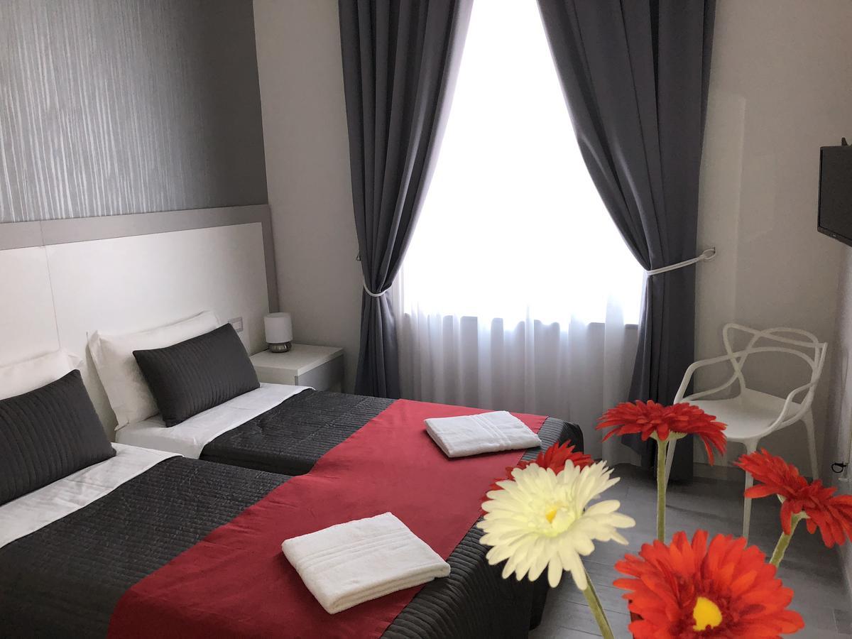 Chiaia Guest House Naples Extérieur photo